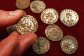 Římské mince v Britském muzeu.